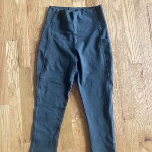 W's NWOT Boody Active High Waist Capri Leggings